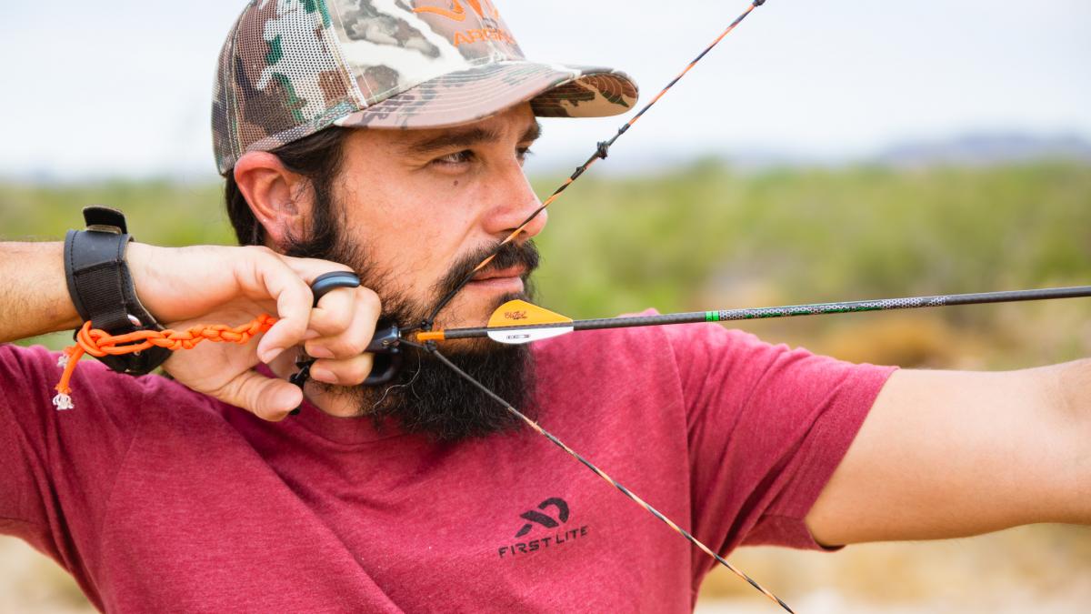 Bowhunting with a thumb release